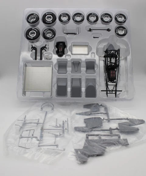 1/18 Winged Sprint Car Model Kit Primer metal frame and plastic accessories